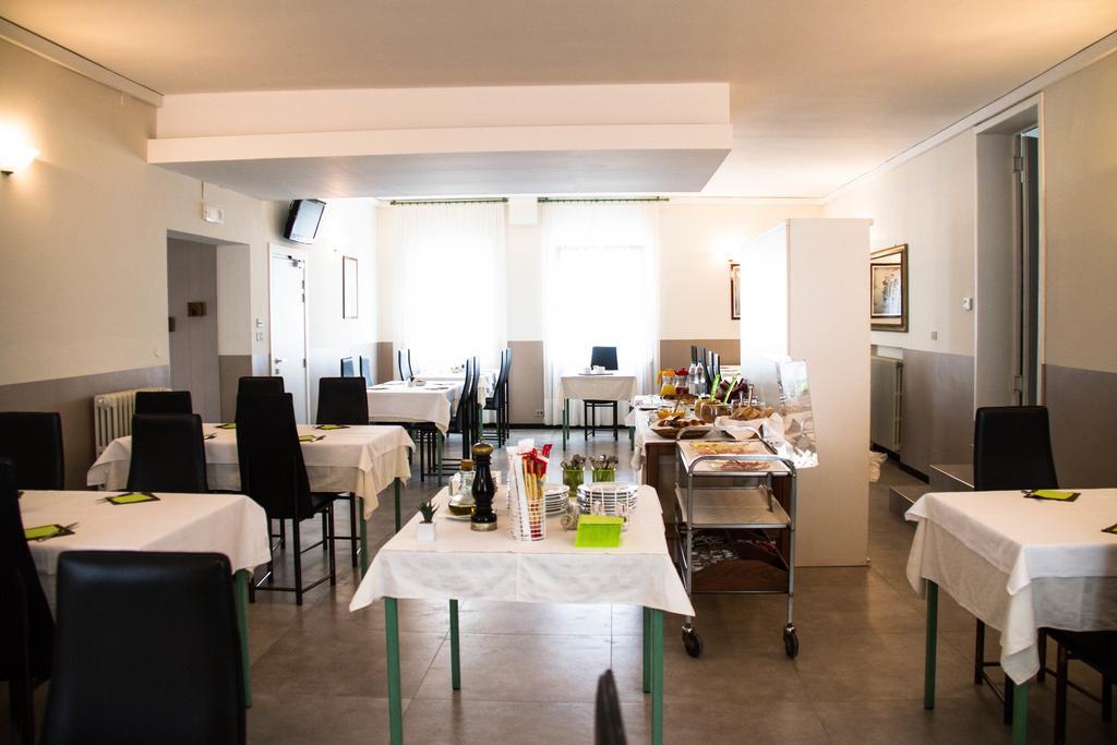 Hotel Arianna Iseo Esterno foto