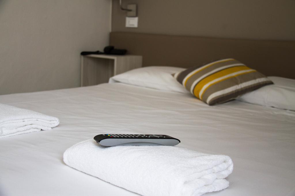 Hotel Arianna Iseo Esterno foto